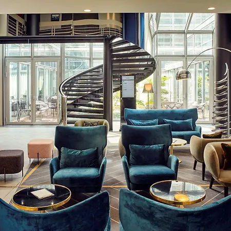 Mercure Paris La Defense Grande Arche Nanterre