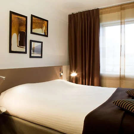 Mercure Paris La Defense Grande Arche 4* Nanterre