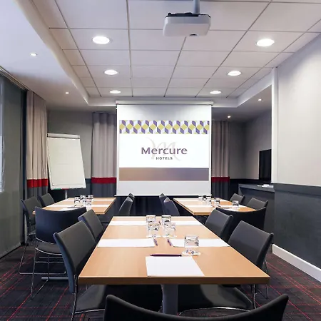 Hotell Mercure Paris La Defense Grande Arche
