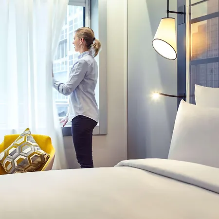 Mercure Paris La Defense Grande Arche