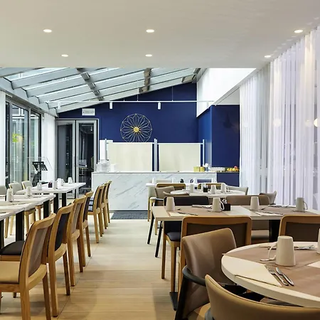 Mercure Paris La Défense Grande Arche Hotel Nanterre