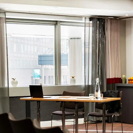 Mercure Paris La Défense Grande Arche