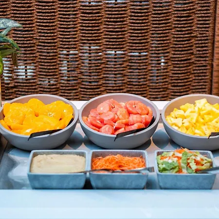 Mercure Paris La Défense Grande Arche Hotel