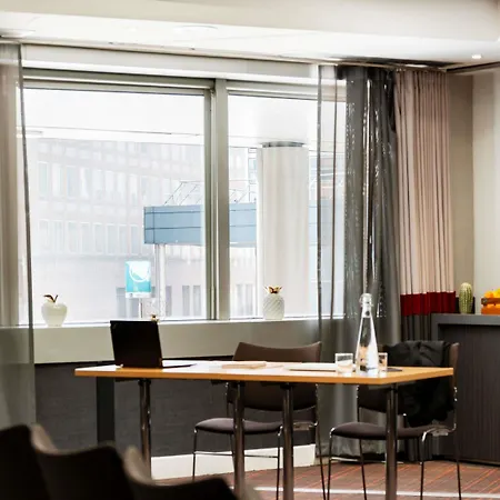Mercure Paris La Défense Grande Arche Hotel Nanterre