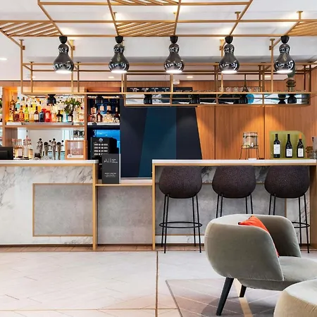 Mercure Paris La Défense Grande Arche Hotel Nanterre
