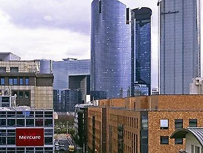 メルキュール パリ ラ デファンス グランデ アーシュ ホテル 4*