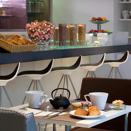 Mercure Paris La Défense Grande Arche Nanterre