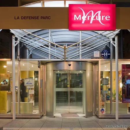 ホテル メルキュール パリ ラ デファンス グランデ アーシュ