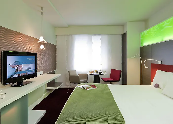 メルキュール パリ ラ デファンス グランデ アーシュ