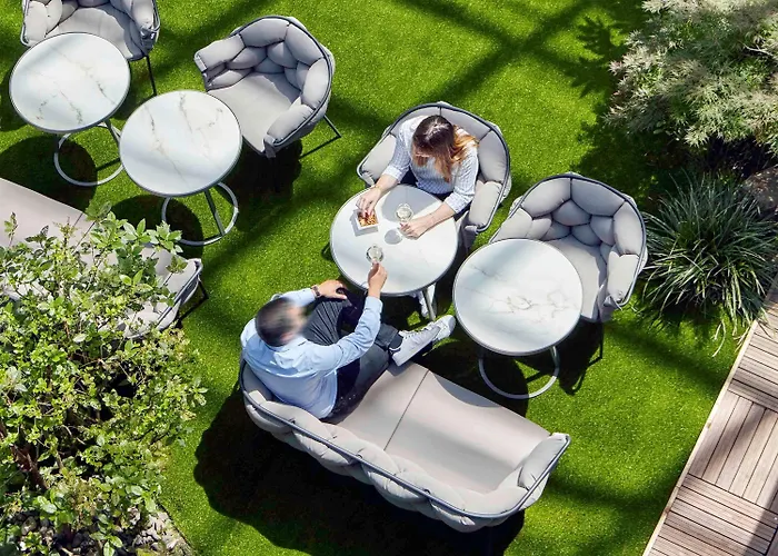 メルキュール パリ ラ デファンス グランデ アーシュ