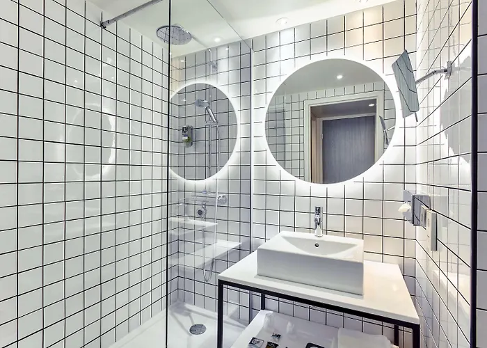 Otel Mercure Paris La Defense Grande Arche Nanterre