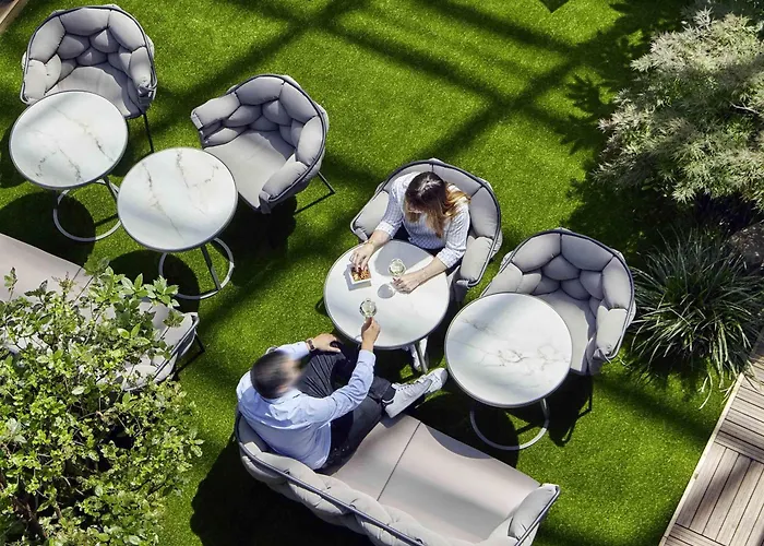 メルキュール パリ ラ デファンス グランデ アーシュ 4* ナンテール